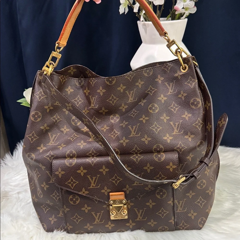 🤎Louis Vuitton Metis Hobo Monogram Canvas Shoulder Bag